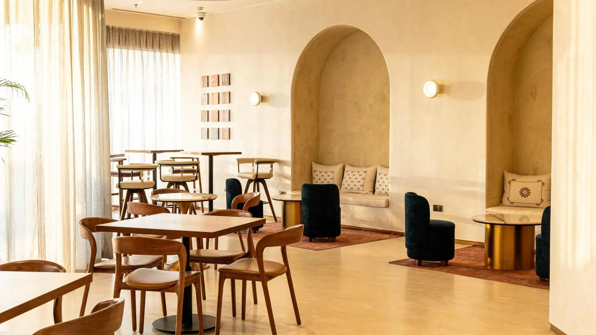 ****  Majestic Cove Hotel - Formerly Le Meridien Fairway Dubai United Arab Emirates