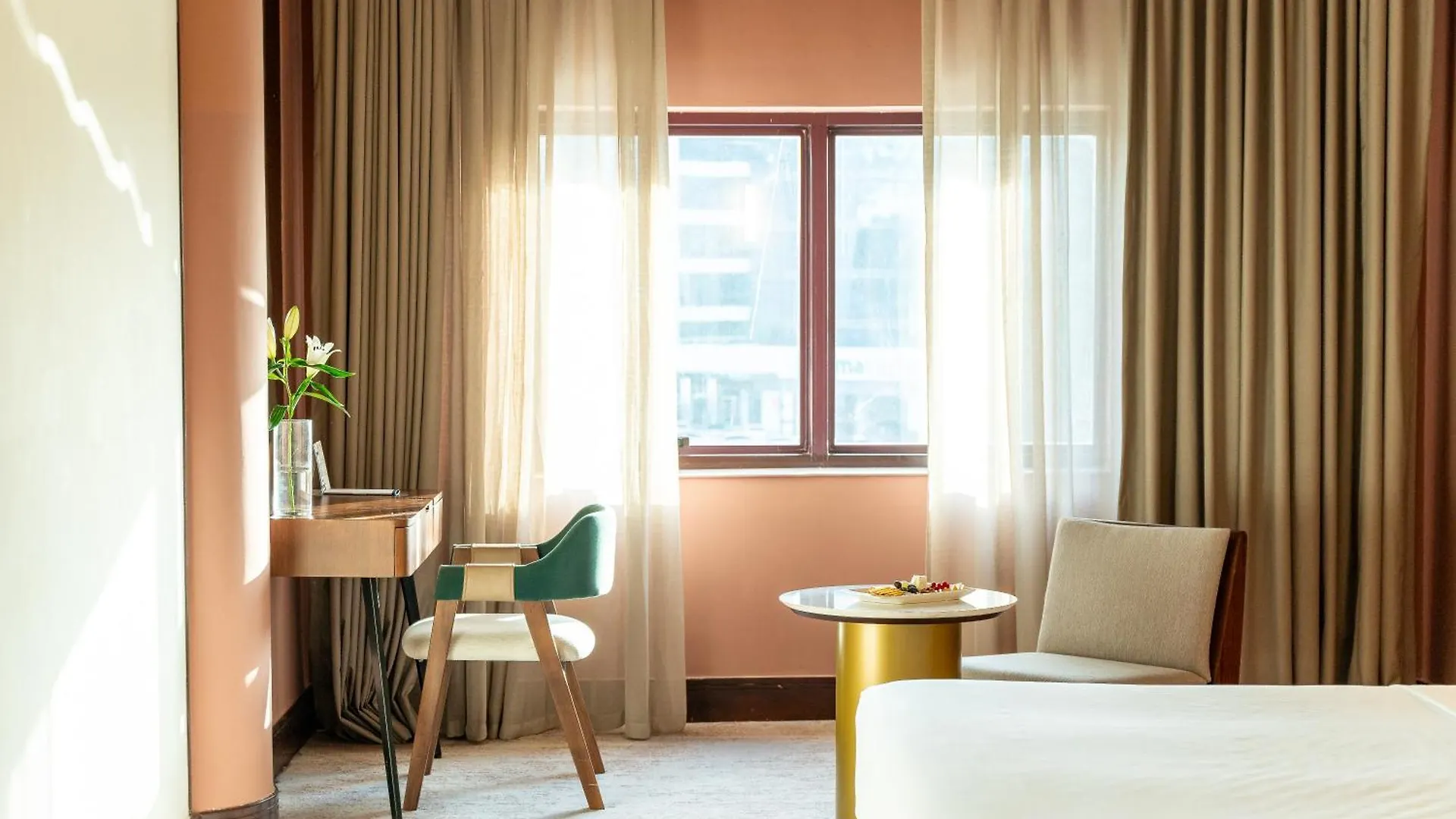 Majestic Cove Hotel - Formerly Le Meridien Fairway Dubai